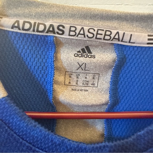 Atlanta Braves Sweatshirt Mens XL Blue Long Sleeve MLB Baseball Adidas - Picture 2 of 9